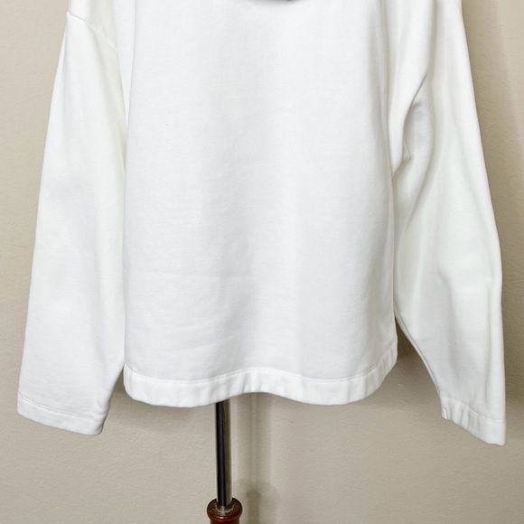 Maje Embroidered Play Funky Baby Cropped
French Cotton Hoodie Sweatshirt - Picture 10 of 15